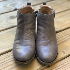 Women’s 9.5 M Franco Sarto boots